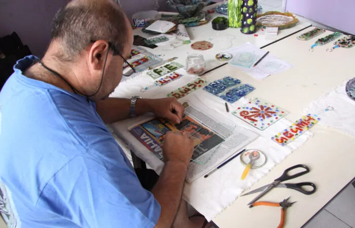 hombre trabajando
