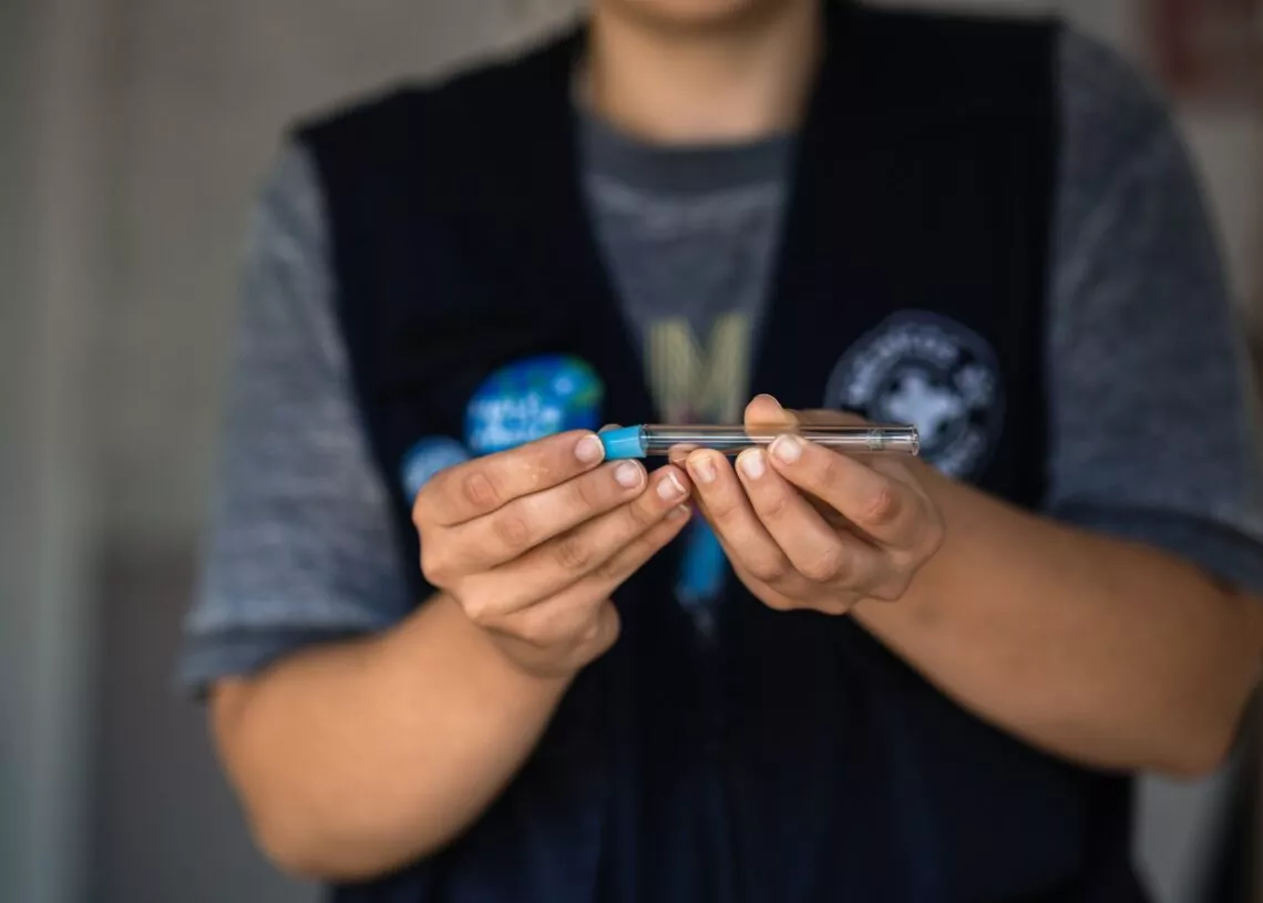 Pipeta para inhalar crack de forma segura