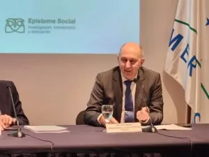 El embajador de la Unión Europea en Uruguay, Paolo Berizzi, durante su intervención