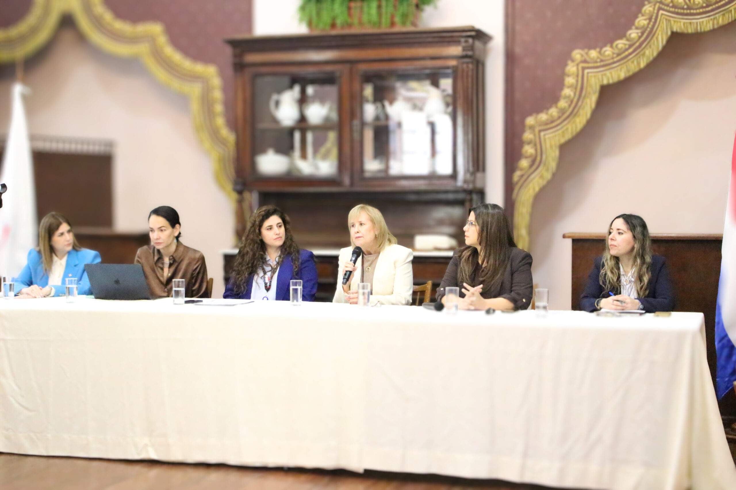 Paraguay strengthens institutional coordination to investigate drug and human trafficking offences