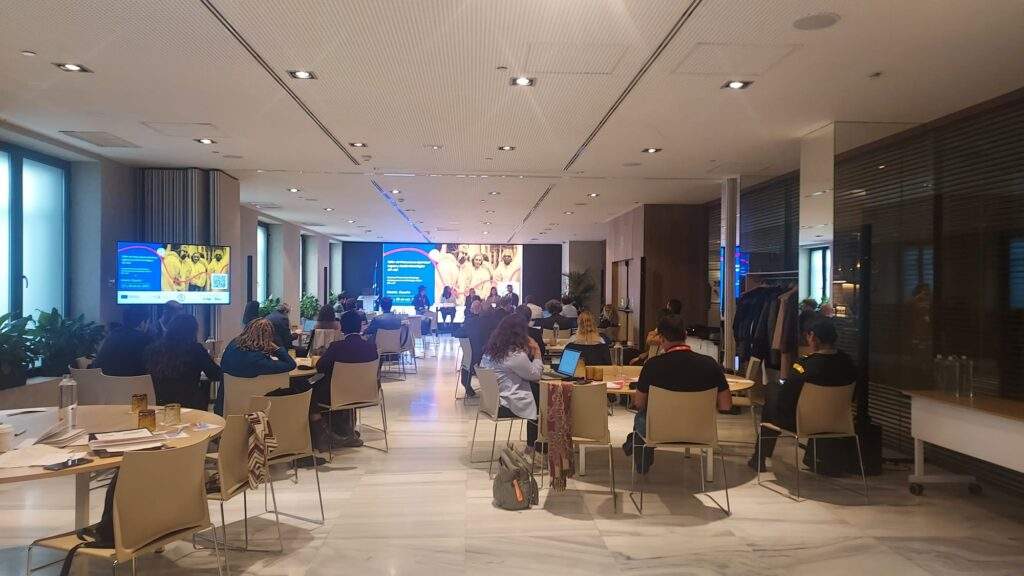 WhatsApp Image 2025-10-28 at 15.01.26 (1)