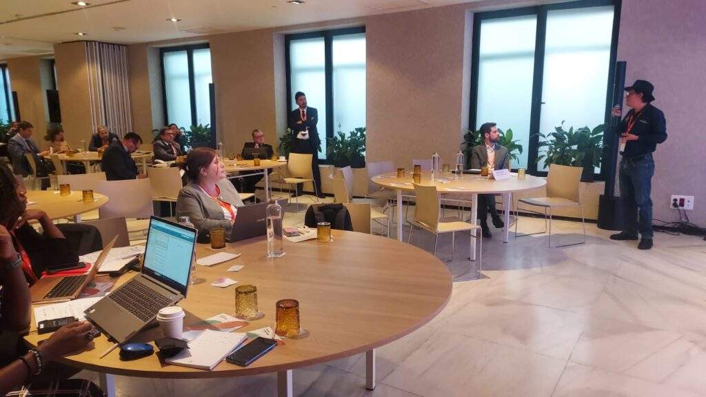 WhatsApp Image 2025-10-28 at 15.01.28 (1)